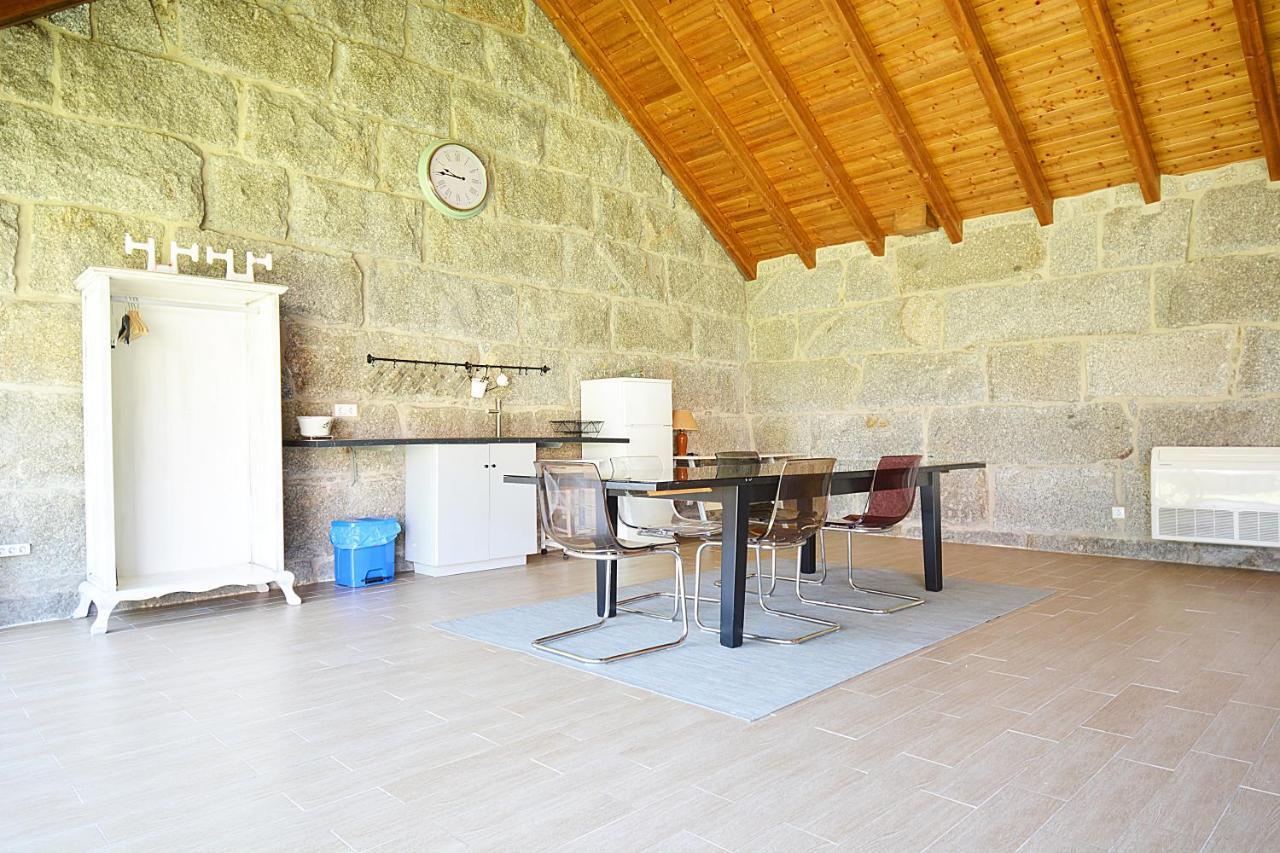 Galihost - Casa Con Precioso Jardin En Vilanova De Arousa Ngoại thất bức ảnh